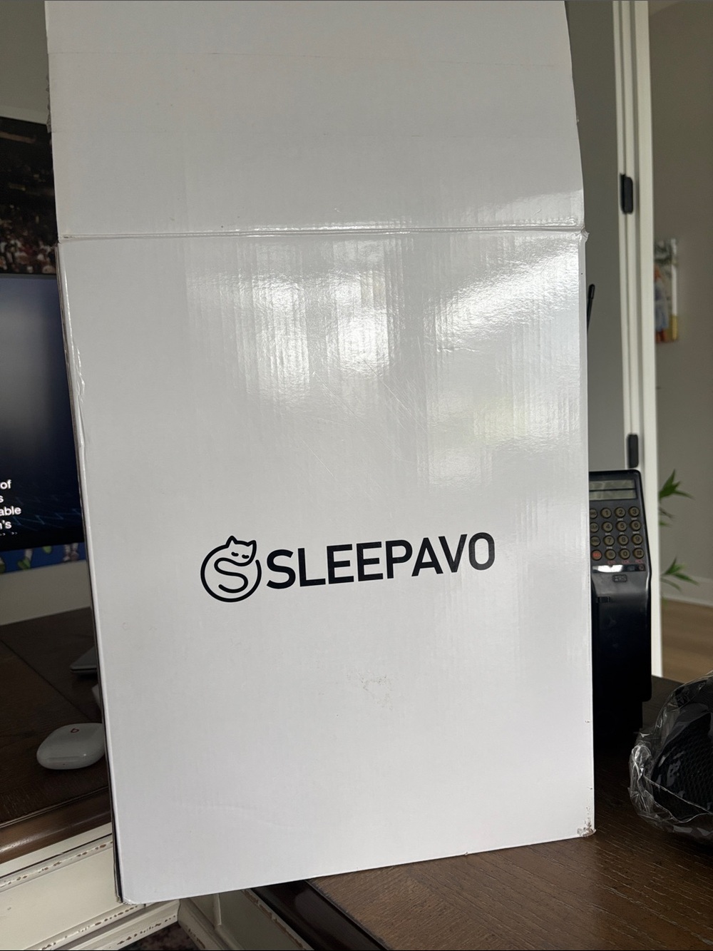 SleepAvo White Mattress Box - Protective Storage Solution